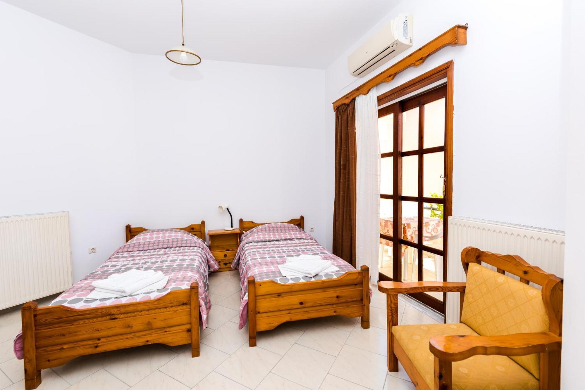 Erato Hotel Apartments Rethymno Zimmer foto